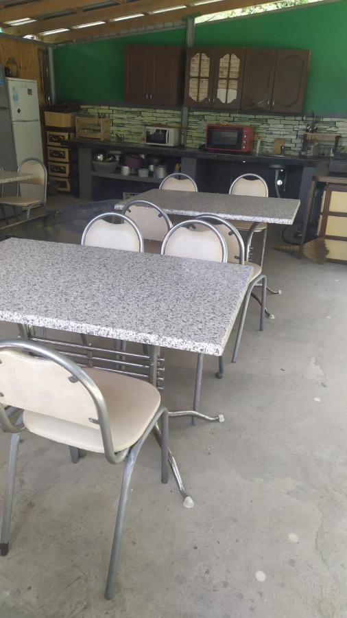 Zolotaya buhta 10 Hotel Pizunda Bagian luar foto