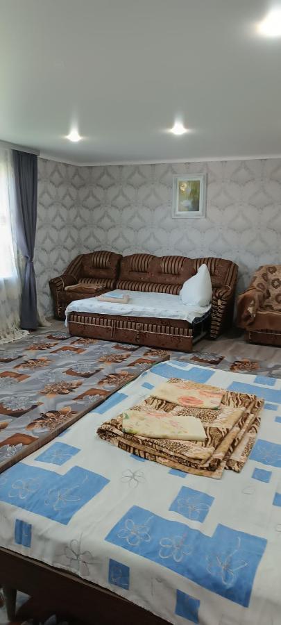 Zolotaya buhta 10 Hotel Pizunda Bagian luar foto